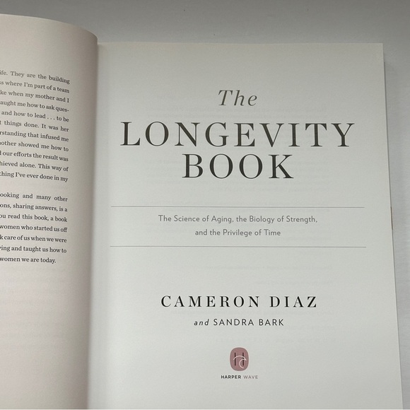 The Longevity Book by Cameron Diaz & Sandra Bark | SIGNED | Hardcover Book - Picture 12 of 12